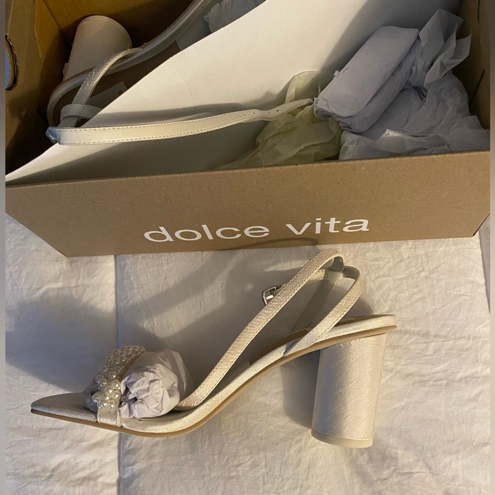 Pearl Dolce Vita Heels